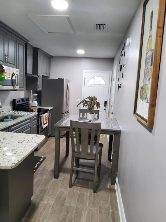 Beautiful Apartment Close To Everything Tampa Exterior foto